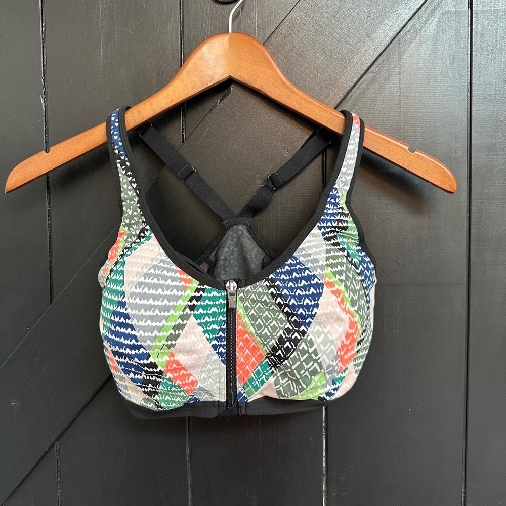 Front-Zip Printed Sports Bra - Multicolor
